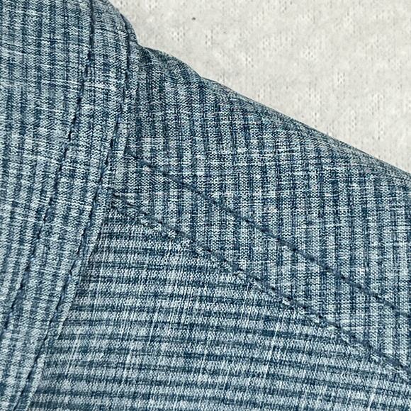 DULUTH TRADING Shirt Mens XLT Tall Stripe Button Up Vented Roll Tab Sleeve Blue - Picture 3 of 16